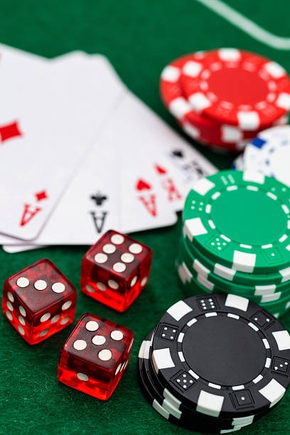 Aviator game interface showing multiplier counter and cash-out button